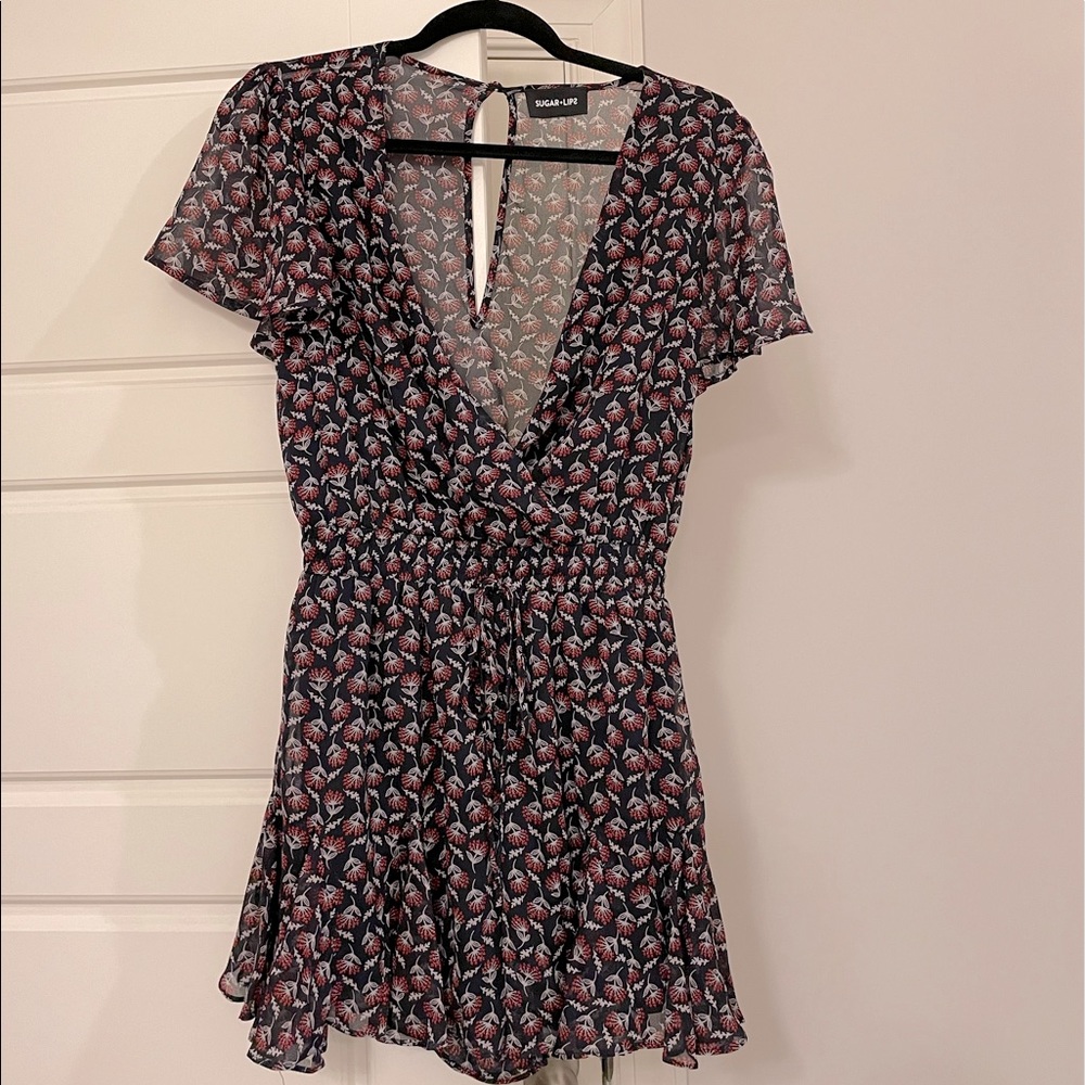 BNWOT vici x sugar lips flutter sleeve romper